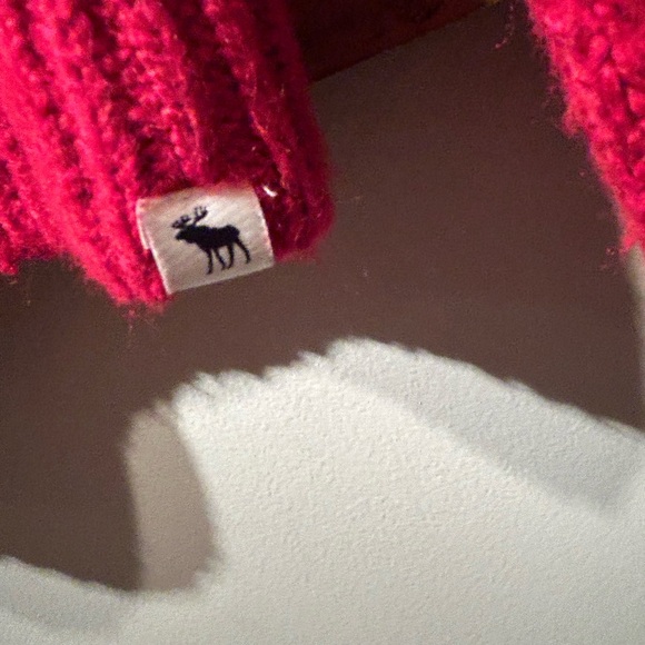 abercrombie kids red moose sweater - Picture 2 of 4